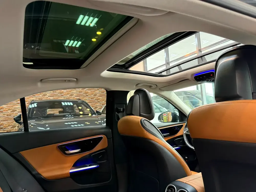 Mercedes C300 premium plus night edition - Image 16