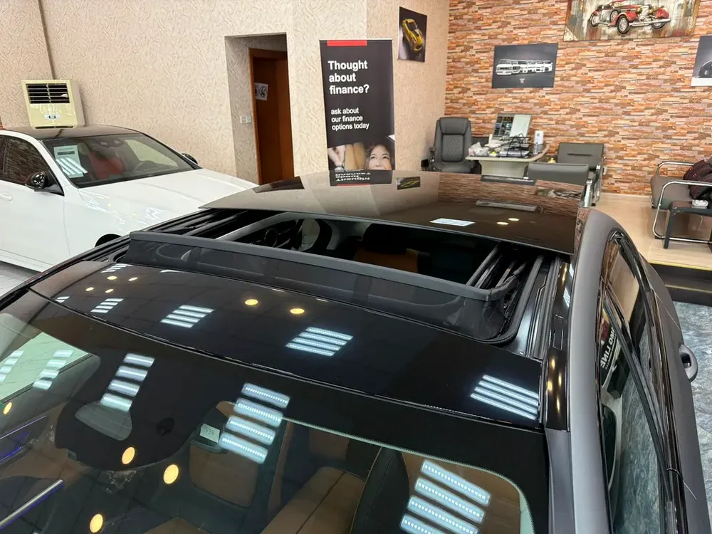 Mercedes C300 premium plus night edition - Image 19