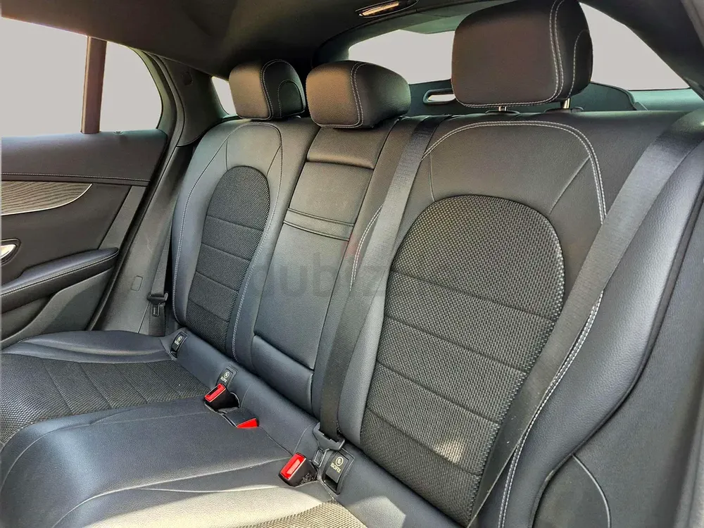 AED 1748/month | 2019 Mercedes-Benz GLC Coupe GLC 250 | GCC Specs | Ref#455534 - Image 12