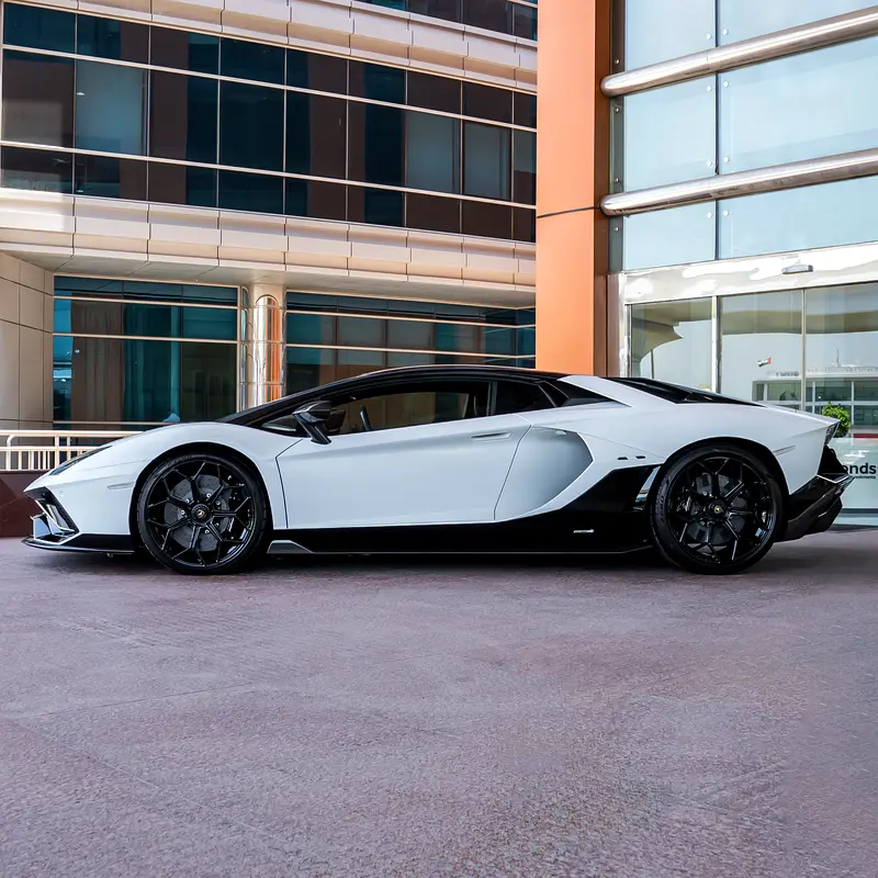 2022 Lamborghini Aventador LP 780-4 Ultimae ( 1 OF 350 ) - Image 4