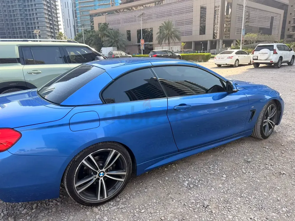 BMW 428i Convertible 2015 | GCC | Red Interior | Excellent Condition - Image 6