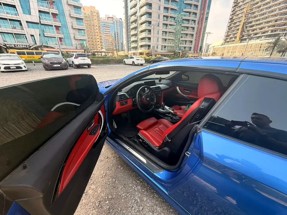 BMW 428i Convertible 2015 | GCC | Red Interior | Excellent Condition - Image 7