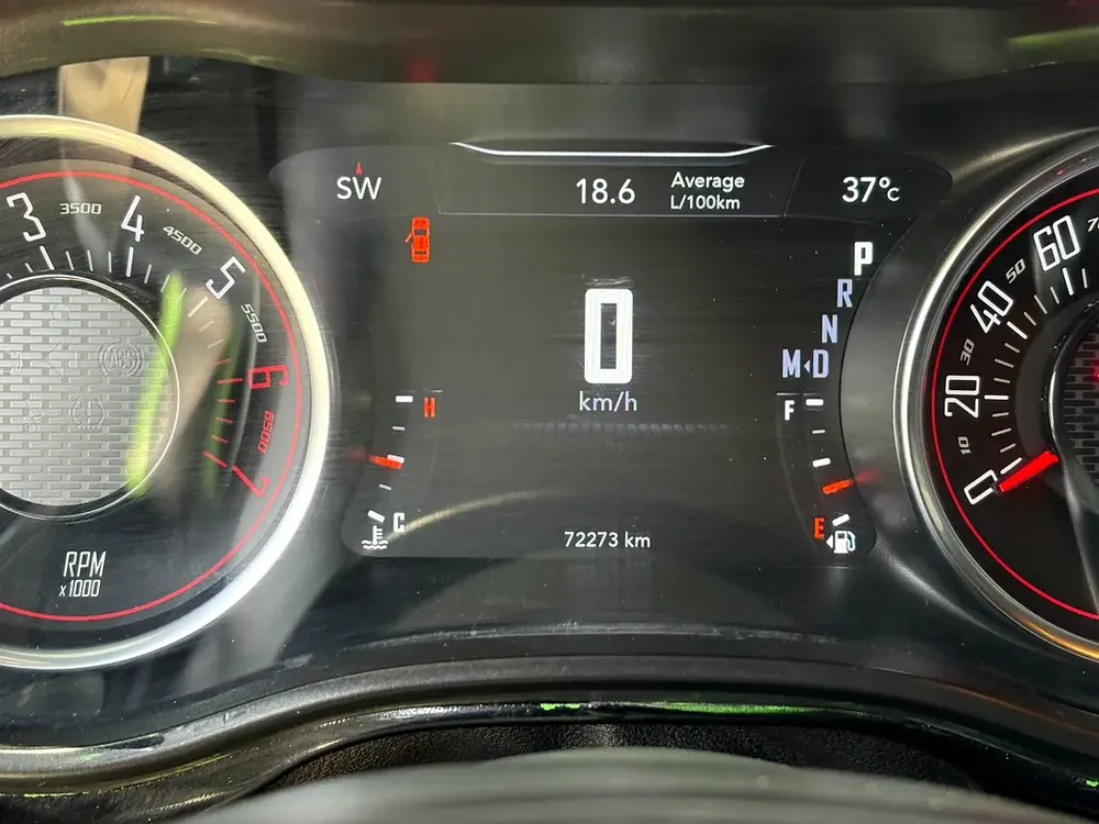 Dodge Challenger R/T 2021 V8 - Image 15