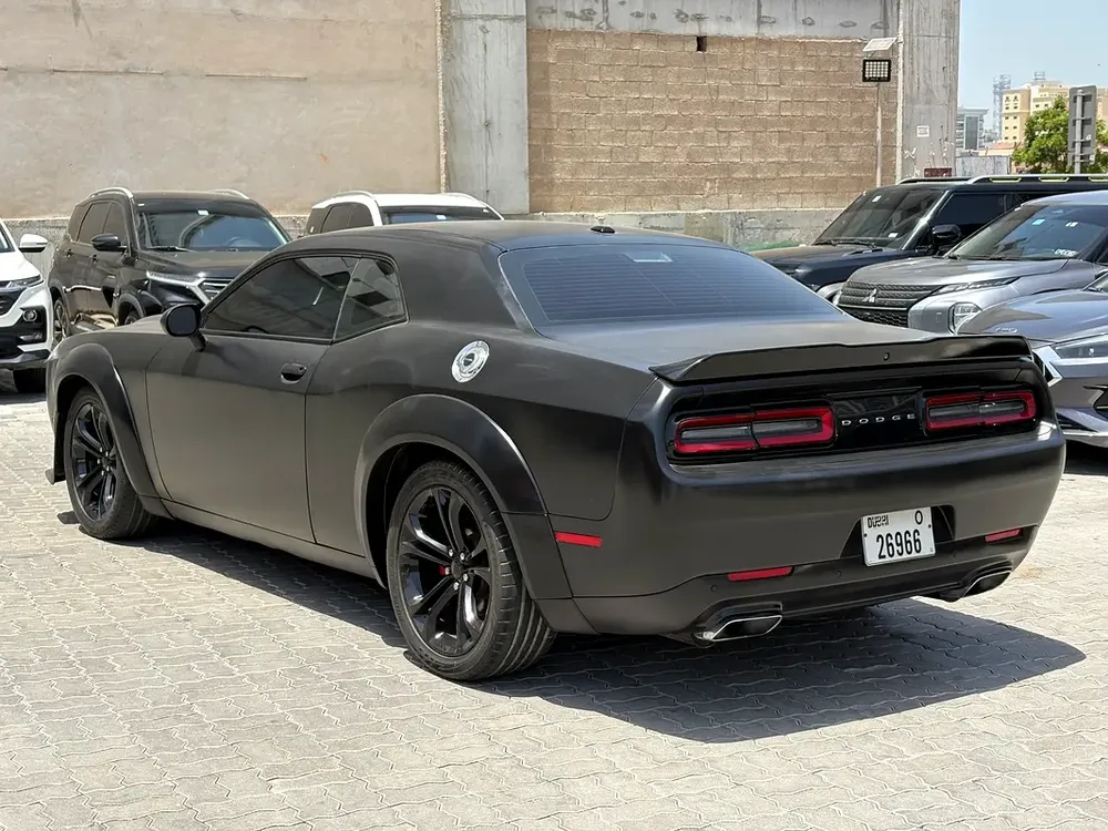 Dodge Challenger R/T 2021 V8 - Image 6