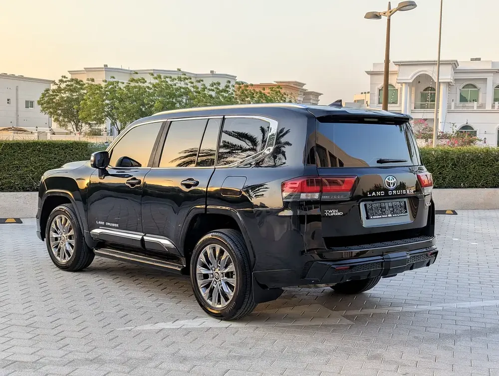 Toyota Land Cruiser GXR 2024 GCC Specs - V6 4.0L - Image 14