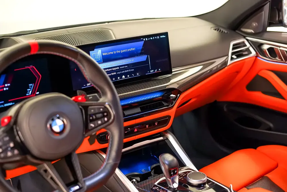 AED 6721 PM | BMW M4 COMPETITION Xdr2025 |UNDER AGENCY WARRANTY & SERVICE CONTRACT JAN 2030 | GC - Image 12