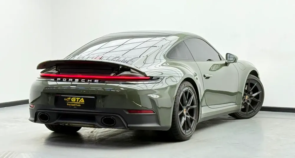 2025 Porsche 911 Carrera ,Porsche Warranty ,Full Porsche Service History ,GCC - Image 6