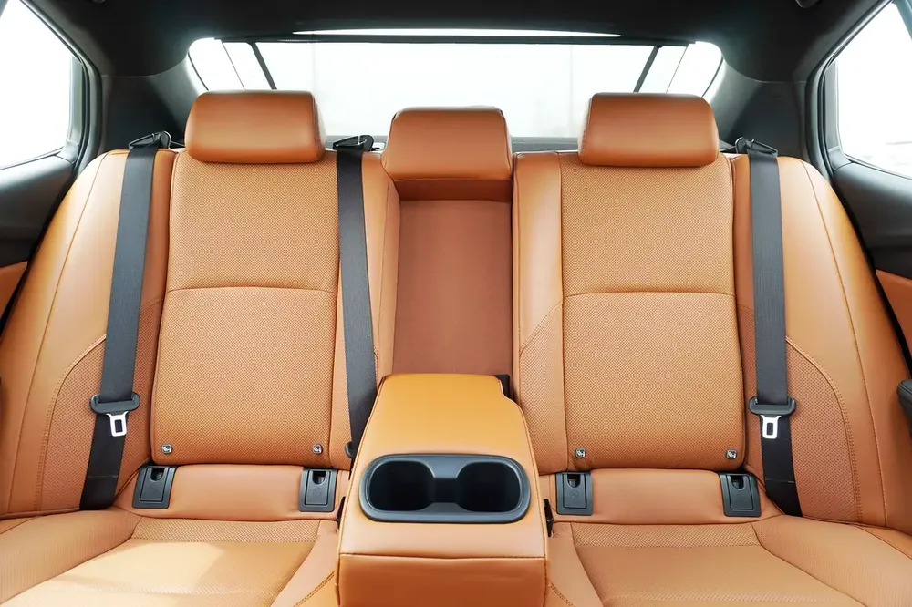 2025 MODEL TOYOTA-CAMRY 2.5L GLE - Image 13