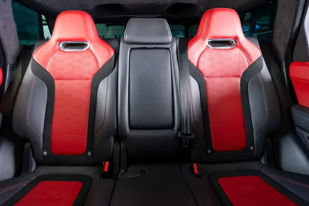 Range Rover Sport SVR Ultimate Edition-Bespoke Color-Black/Red Interior-Black Pack-Exclusive SUV - Image 15