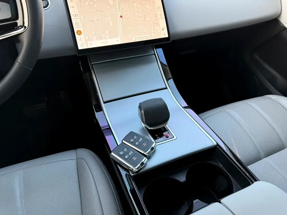 Almost New 2024 Land Rover Range Rover Evoque  under warranty until 2030 - Image 9