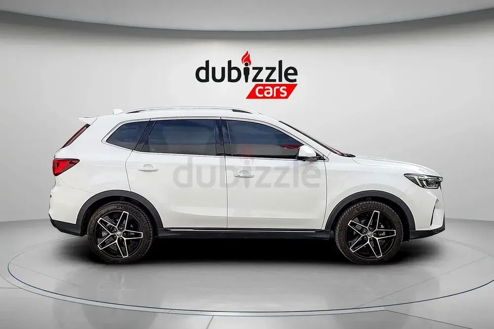 AED 1140/month | 2024 MG RX5  | GCC Specs | Ref#442757 - Image 4