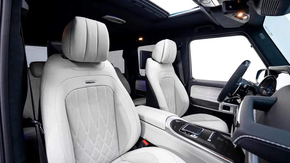 Mercedes-Benz G63 AMG - 2025 - GCC - Under Warranty and Service Contract - Image 13