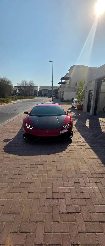 The most unique huracan with special color mansory carbon fiber edition.2nd owner.service history. - Image 7