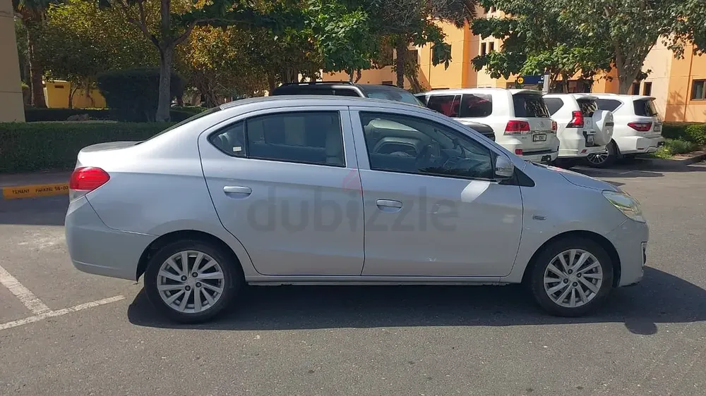 2020 Mitsubishi Attrage GLX Medium Line - GCC Specs - Excellent Condition! - Image 6