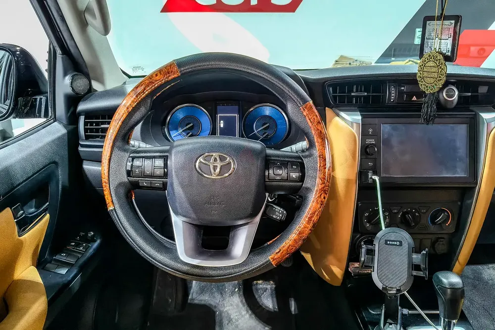 AED 1307/month | 2022 Toyota Fortuner  | GCC Specs | Ref#455886 - Image 10