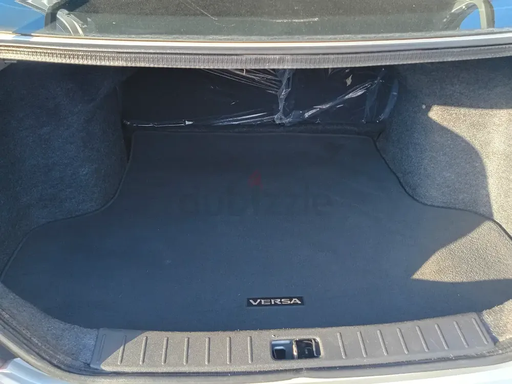 Nissan Sunny 1.6L Sv Versa single ownerUSA fully automatic excellent condition new tyre - Image 14