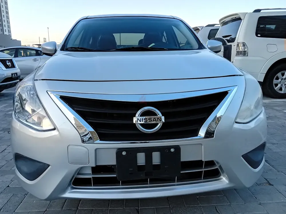 Nissan Sunny 1.6L Sv Versa single ownerUSA fully automatic excellent condition new tyre - Image 5
