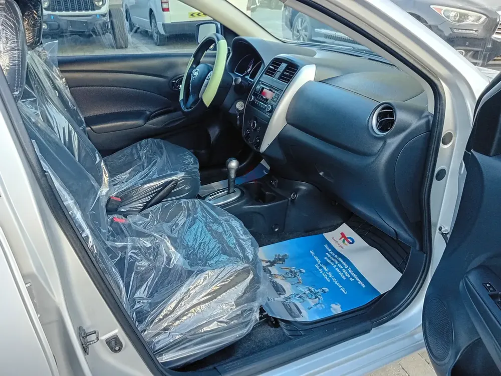 Nissan Sunny 1.6L Sv Versa single ownerUSA fully automatic excellent condition new tyre - Image 8