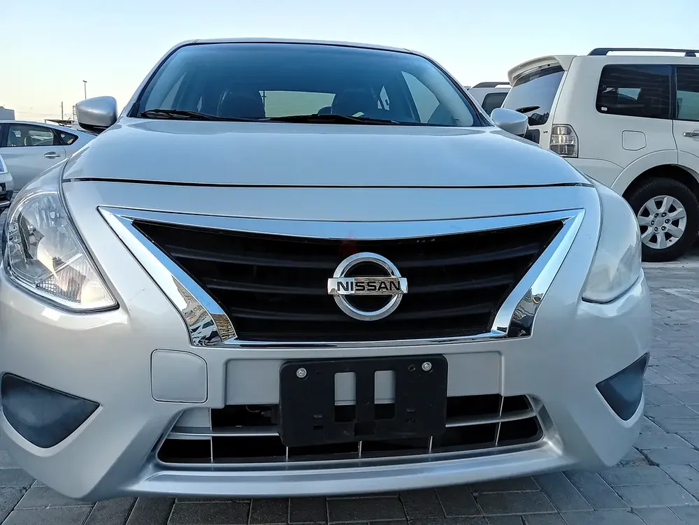 Nissan Sunny 1.6L Sv Versa single ownerUSA fully automatic excellent condition new tyre - Image 9