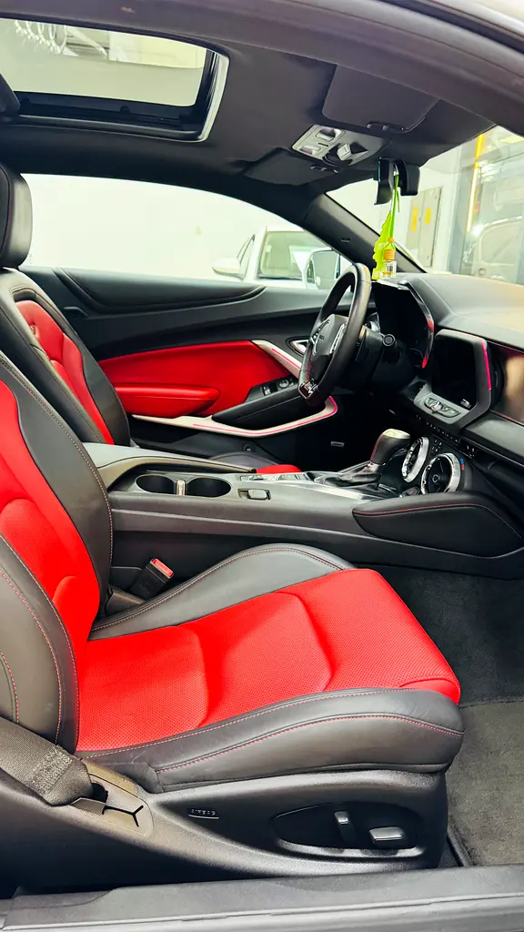 2018 Chevrolet Camaro SS | GCC Specs | 1st Owner | 6.2L V8 Performance - Image 15