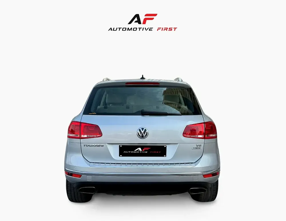 1 Year Warranty | 2015 Volkswagen Touareg SE - Image 13
