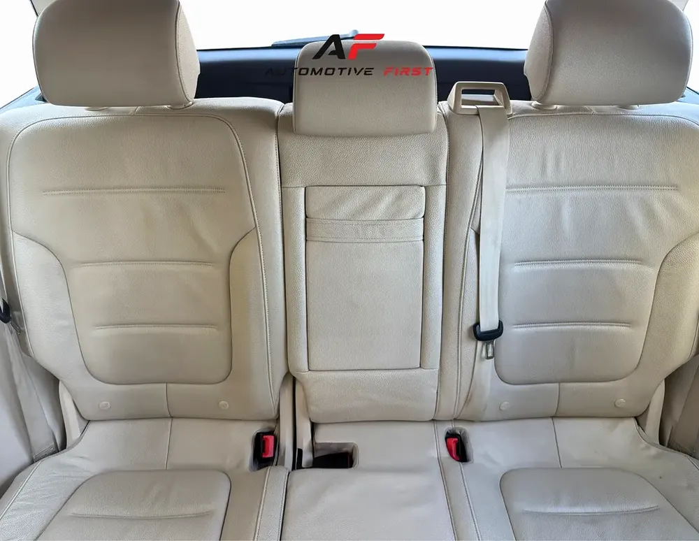 1 Year Warranty | 2015 Volkswagen Touareg SE - Image 8