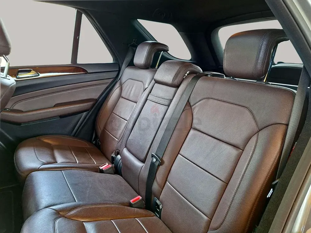 AED 3358/month | 2015 Mercedes-Benz M-Class ML 400 | GCC Specs | Ref#447256 - Image 12