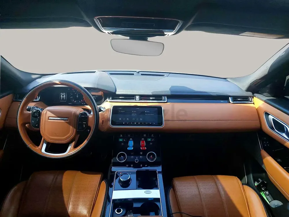 AED 1483/month | 2018 Land Rover Range Rover Velar R-Dynamic SE | GCC Specs | Ref#472860 - Image 9