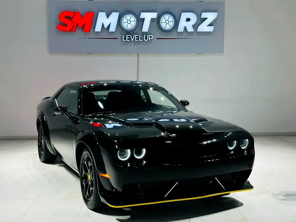 DODGE CHALLENGER V6 2023 WIDEBODY KIT 51000 KM FOR 69K AED WITH ONE YEAR WARRANTY - Image 4