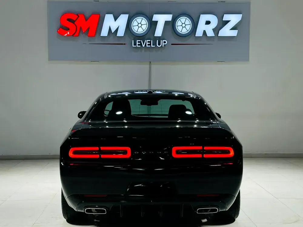 DODGE CHALLENGER V6 2023 WIDEBODY KIT 51000 KM FOR 69K AED WITH ONE YEAR WARRANTY - Image 9