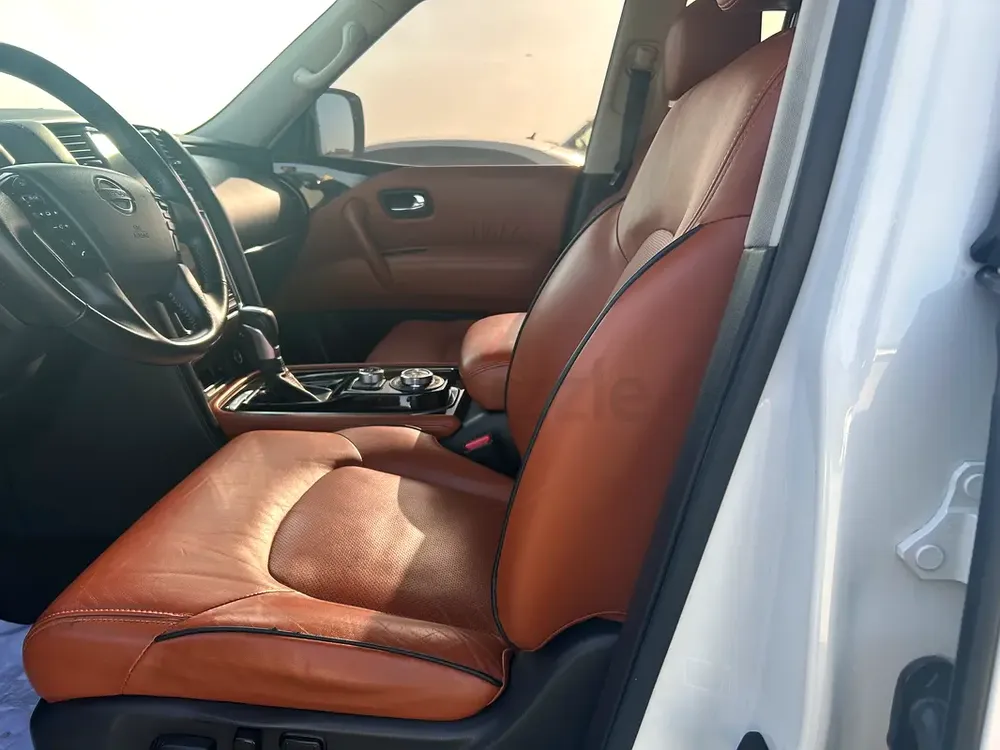Nissan Patrol LE Titanium 5.6L V8 - Image 10