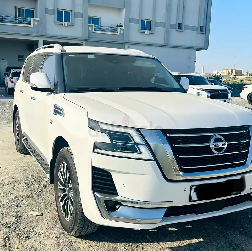 Nissan Patrol LE Titanium 5.6L V8 - Image 7