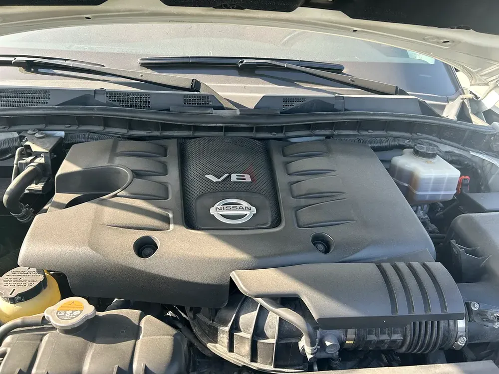 Nissan Patrol LE Titanium 5.6L V8 - Image 8