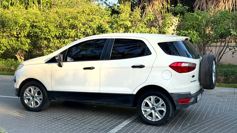 Ford Ecosport White 2015 Lady Driven Low Mileage 2015 In Excellent Condition - Image 9