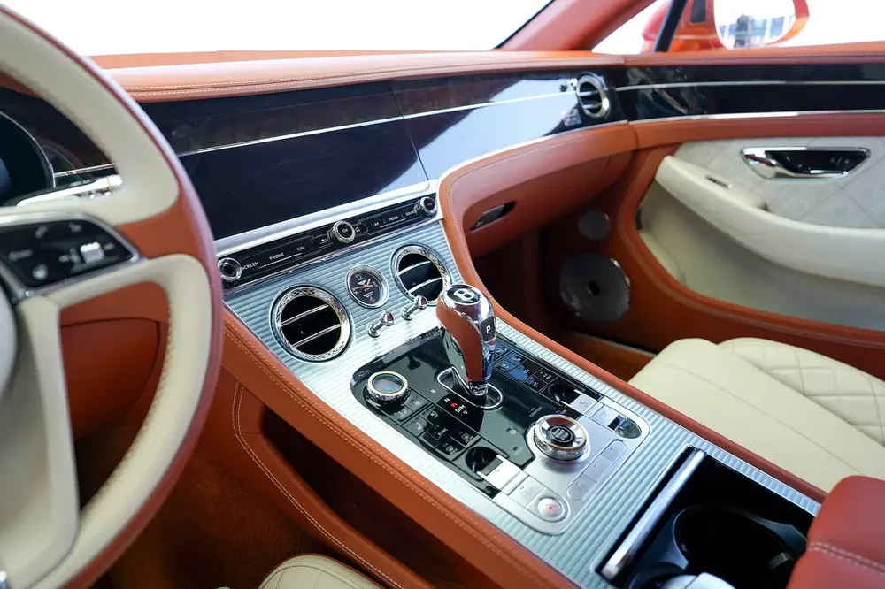 GT FIRST EDITION W12 | TWO TONE INTERIOR | ORANGE EXTERIOR | GCC - Image 11