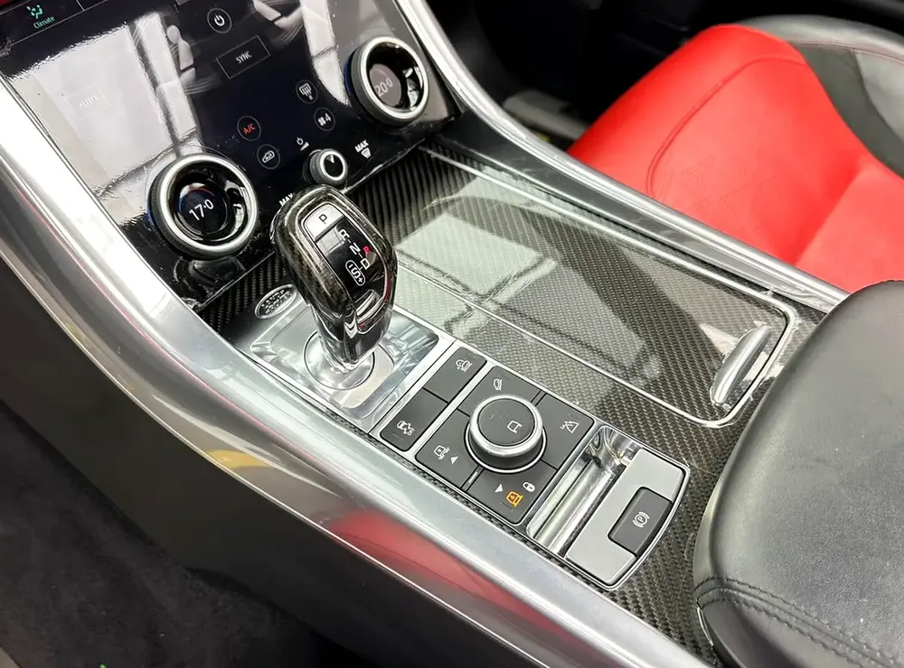 2019 Range Rover Sport SVR Carbon Edition, 1 Year Warranty Unlimited Km, Full Service History, GCC - Image 14