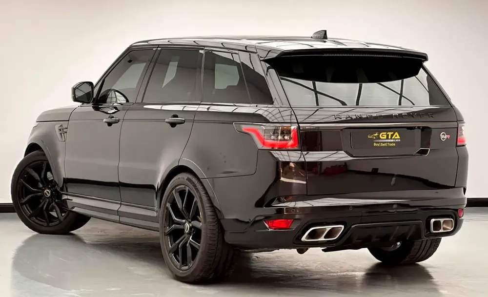 2019 Range Rover Sport SVR Carbon Edition, 1 Year Warranty Unlimited Km, Full Service History, GCC - Image 6