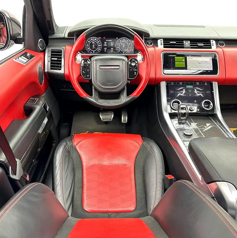 2019 Range Rover Sport SVR Carbon Edition, 1 Year Warranty Unlimited Km, Full Service History, GCC - Image 8