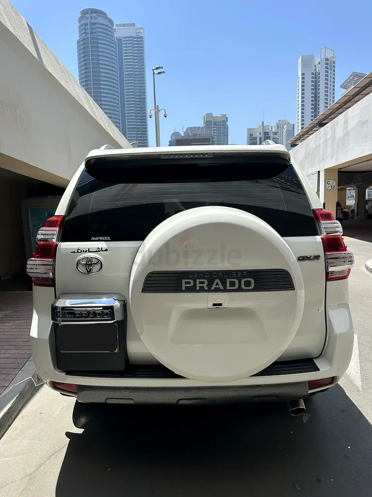 Toyota Prado GXR 4.0 Full Option | 2016 | Well Maintained | GCC Specs - Image 6