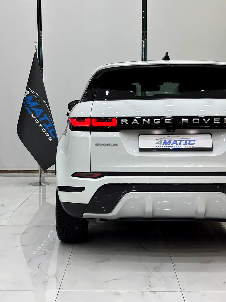 Land Rover Evoque SE P200 - Image 6