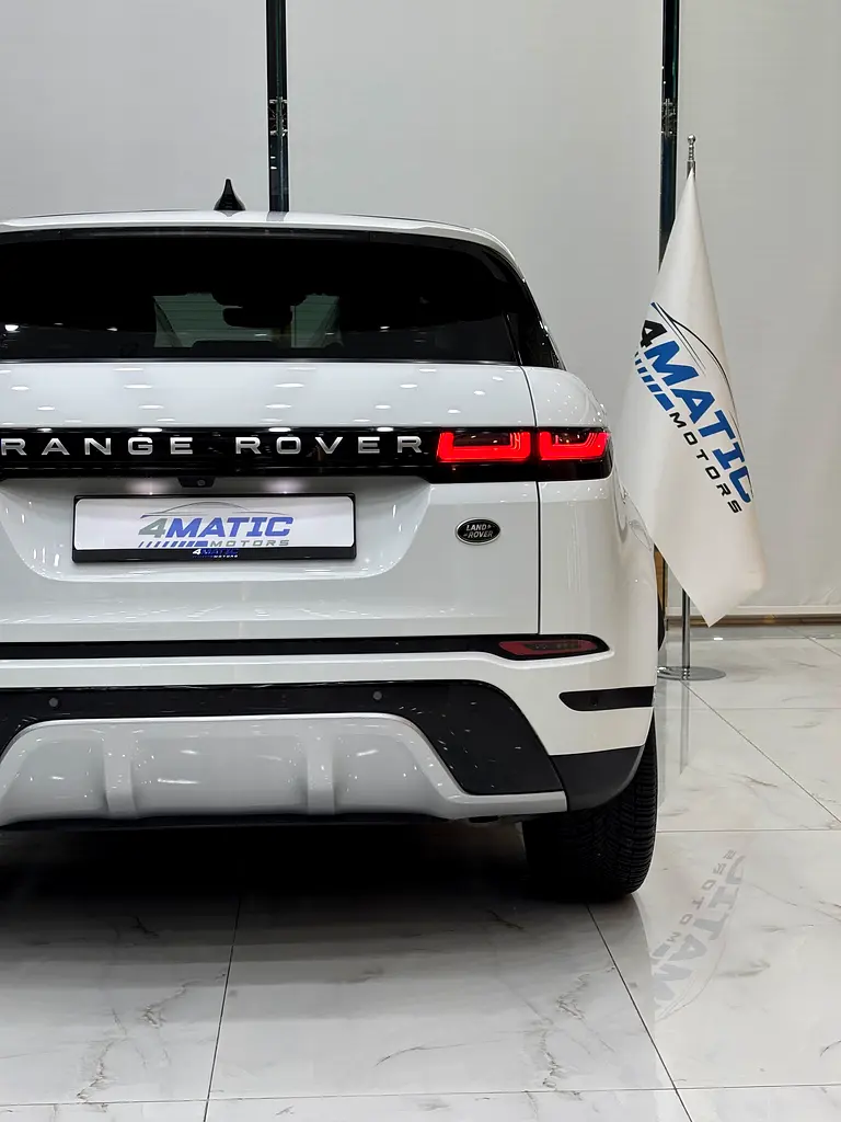 Land Rover Evoque SE P200 - Image 7
