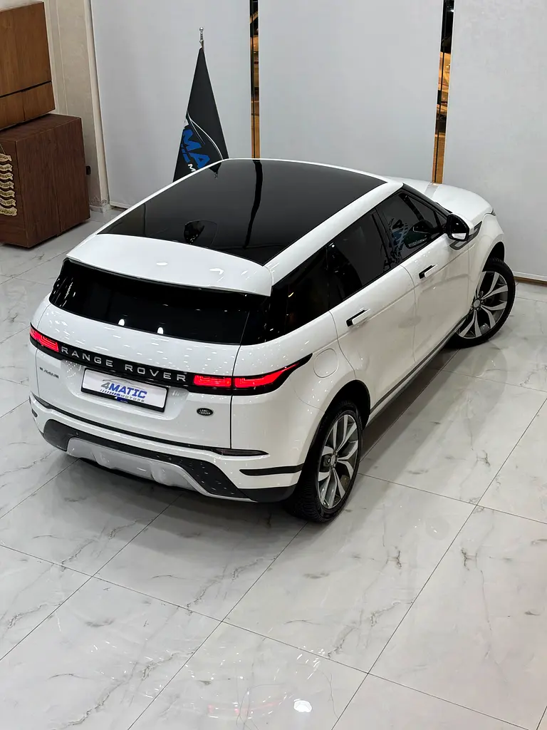 Land Rover Evoque SE P200 - Image 9