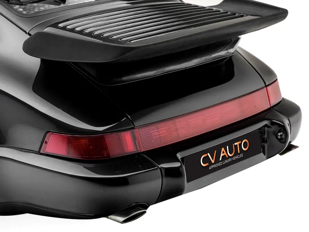 1993 | Porsche  |964 Turbo (with Turbo S Factory Kit) Manual Transmission | GCC Spec - Image 19