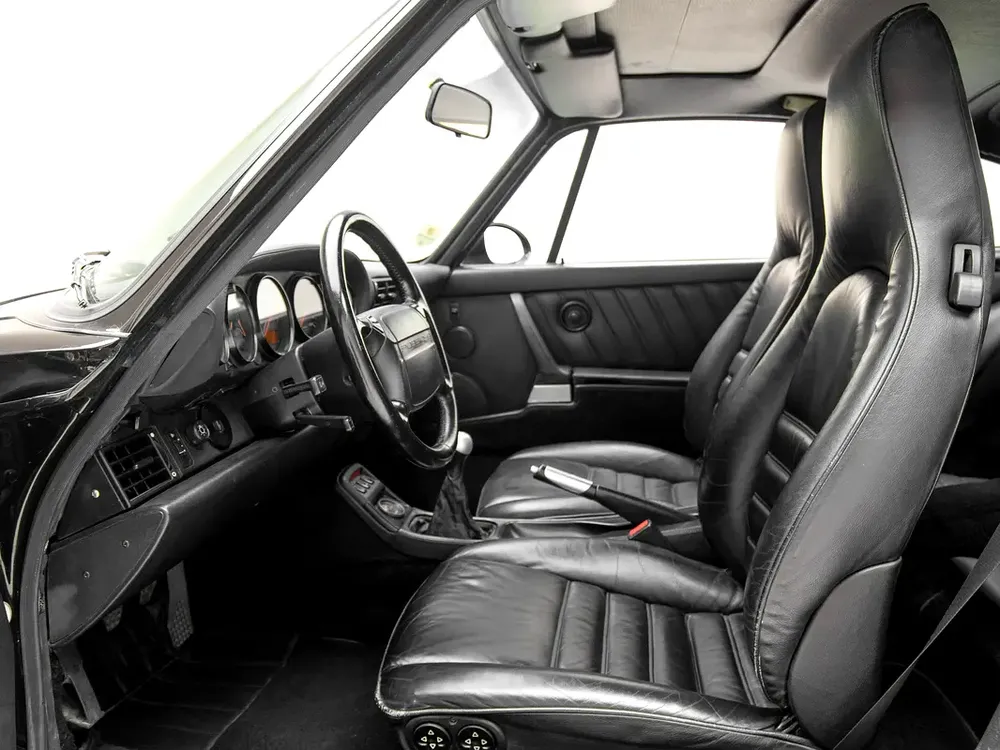 1993 | Porsche  |964 Turbo (with Turbo S Factory Kit) Manual Transmission | GCC Spec - Image 9