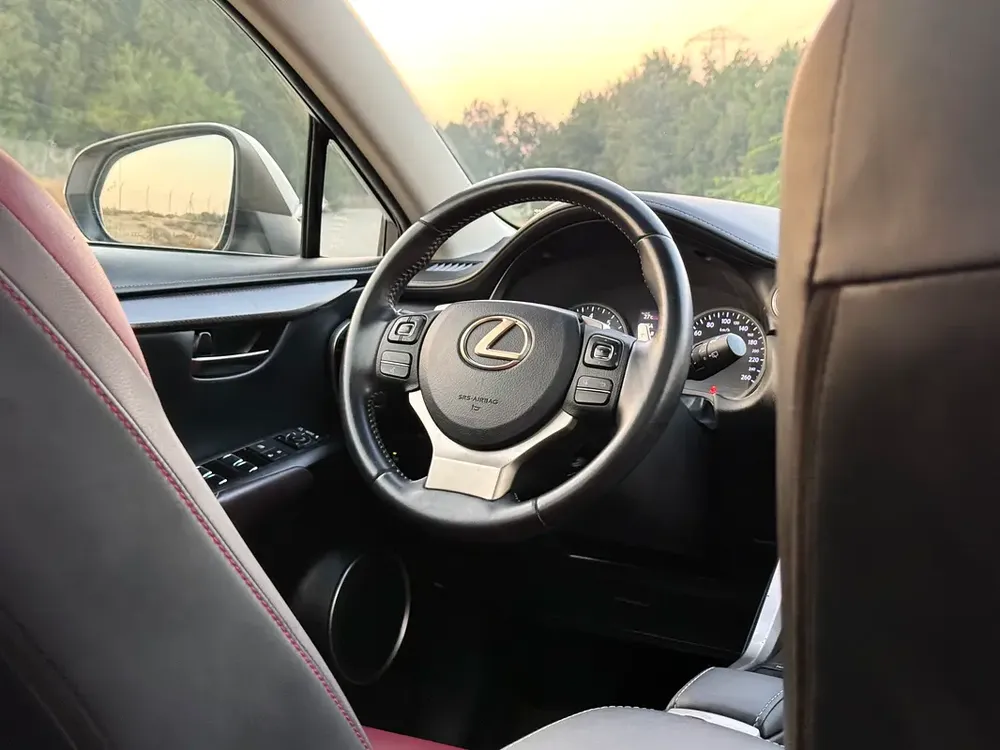 AED 1937/Month | LEXUS NX300 | Warranty | GCC Specs - Image 4