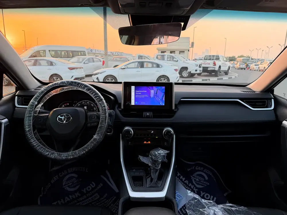 2025 TOYOTA RAV4 XLE XP FULL OPTIONS IMPORTED FROM USA - Image 10