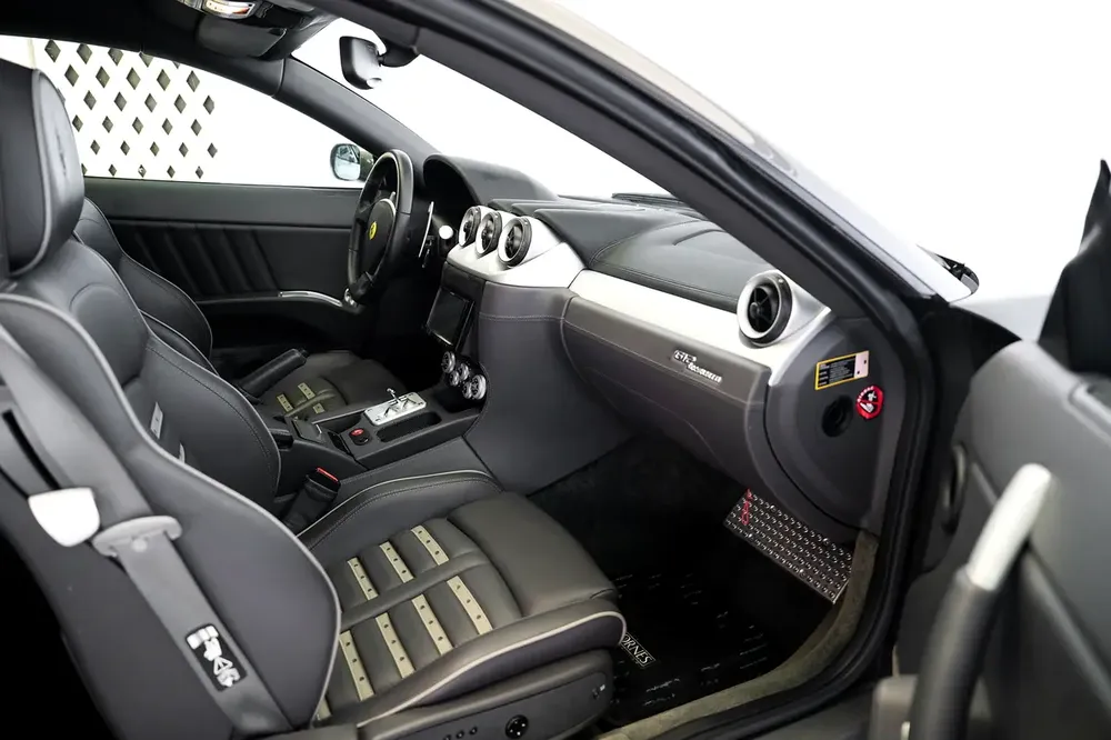 612 SCAGLIETTI - DAYTONA SEATS - TWO TONE INTERIOR - WARRANTY AVAILABLE - Image 13