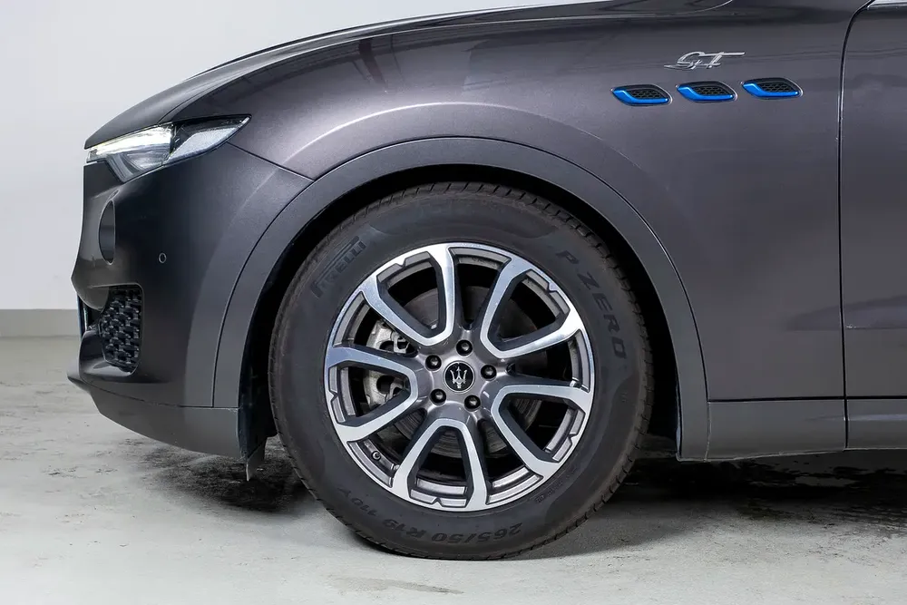 Approved Maserati Levante GT - Image 5