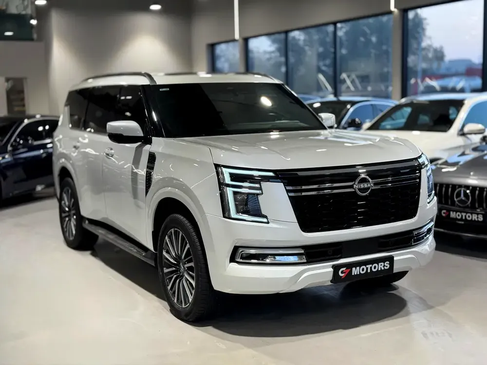 Nissan Patrol SE Titanium | 2025 | GCC Specs | Full Option | Monthly: 4,200AED - Image 5
