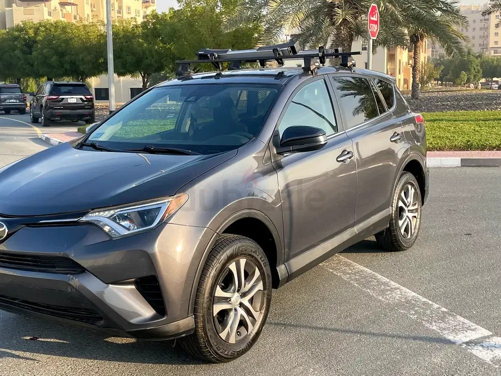 Toyota Rav 4 LE 2018, American Specs - Well Maintained - Image 17